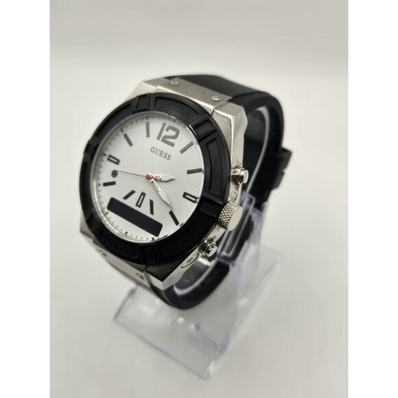 GUESS Connect Mens Analog/Digital C0001G4 Smartwatch. - Picture 3 of 6